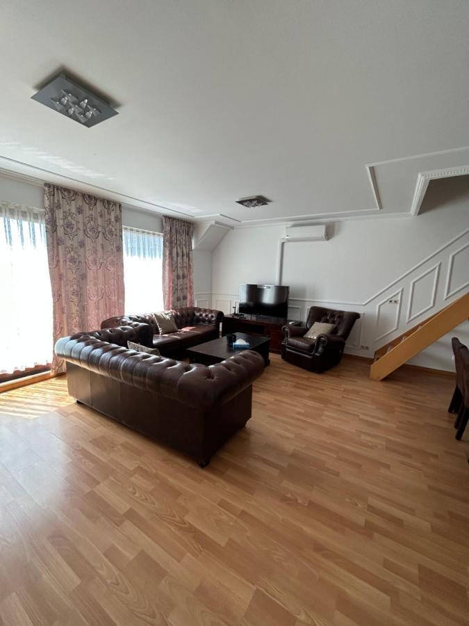 Un Duplex Chic Pour Une Experience Unique A Cote De La Basilique Lejlighed *